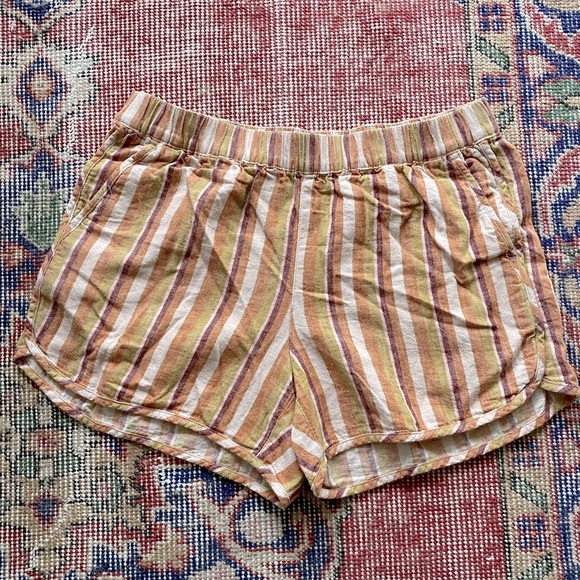 Madewell Striped Pull On Shorts with pockets - Picture 2 of 4
